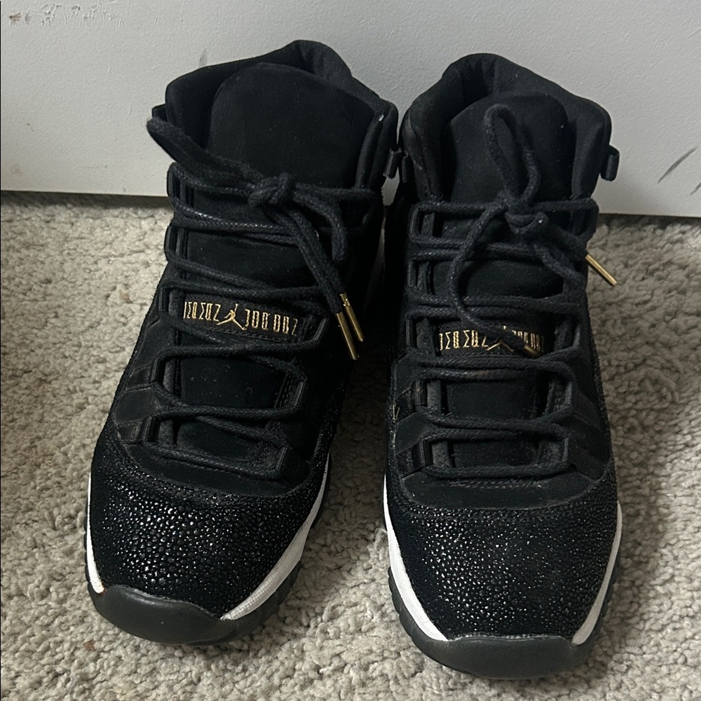 Black Jordan’s great condition!